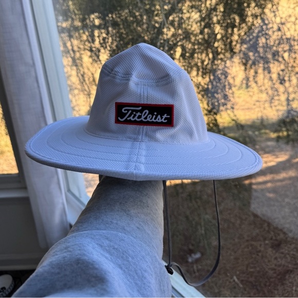 Titleist Aussie White Golf Bucket Hat - Picture 3 of 5